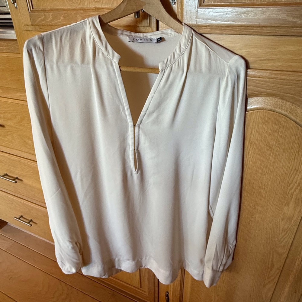 European Costes brand blouse, cream with hook closure front